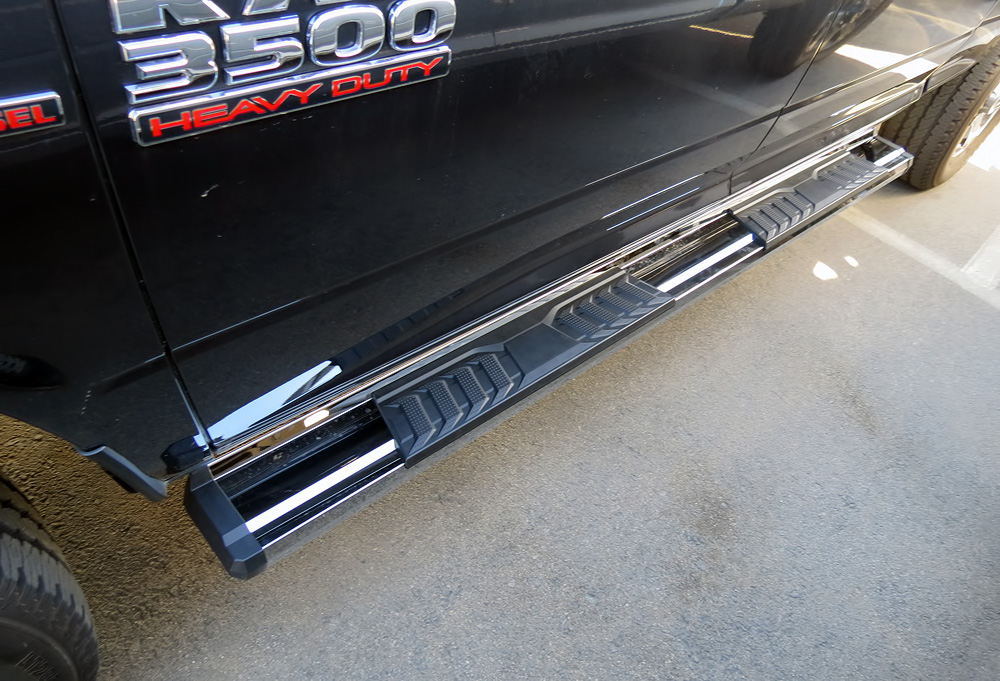 ram 3500 step bars