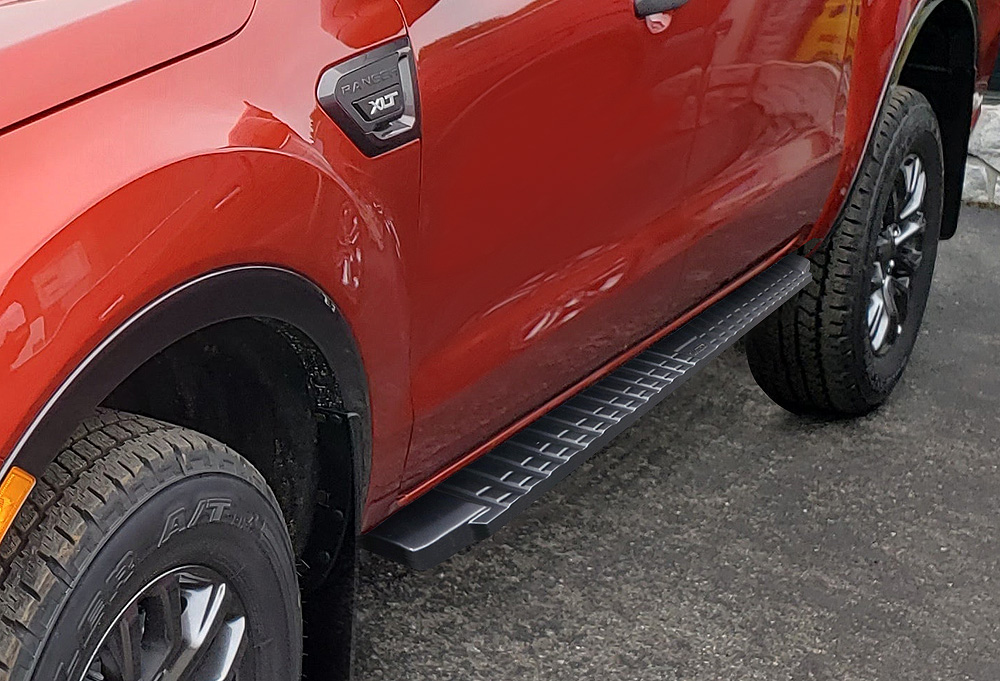 Black Nerf Bar Steps For 20192020 Ford Ranger eBay